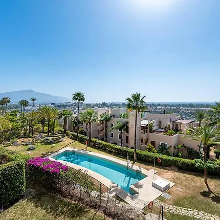 Apartment Enjoy Sea Views From 2br With Parking, Pool, Wifi